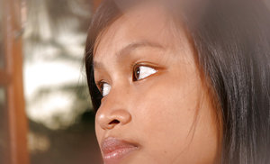 18 year old girl Emily Bender loses her virginity during sex on a leather sofa